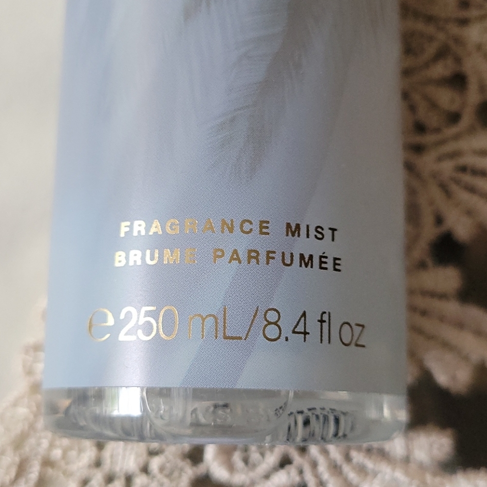 NWT VICTORIA'S SECRET SET FRAGANCE MIST+LOTION - Picture 3 of 10